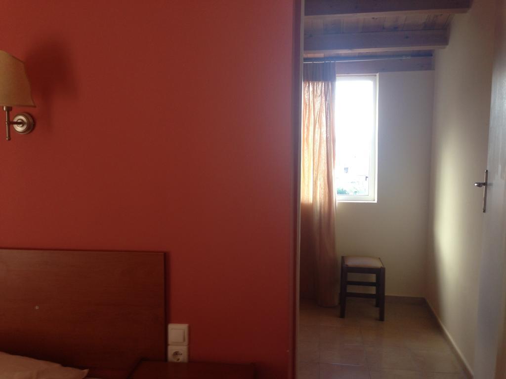 Marvi Hotel Kamena Vourla Dış mekan fotoğraf